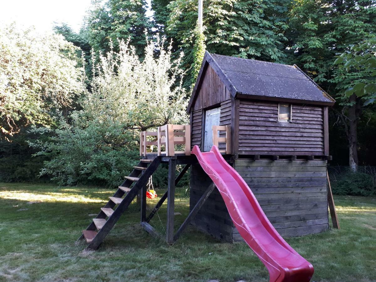 Villa Dom Kolo Rewala Paprotno Exterior foto